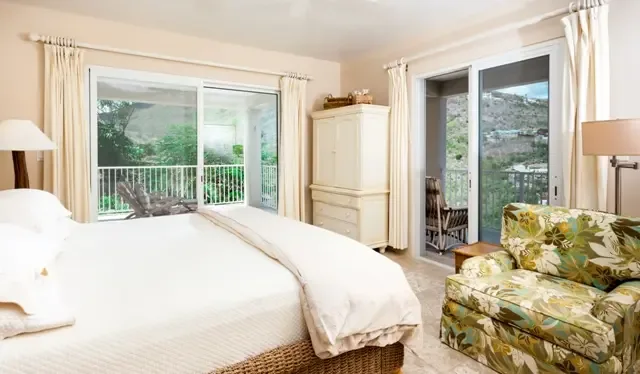 Bougainvillea bedroom